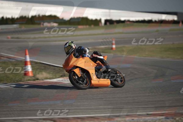 4425TDmoto (102).jpg