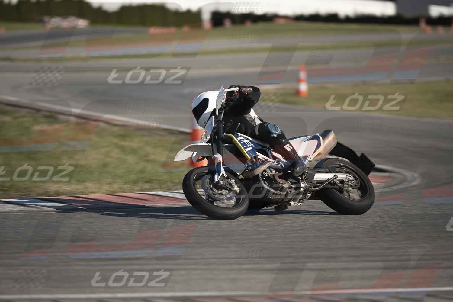 4425TDmoto (105).jpg