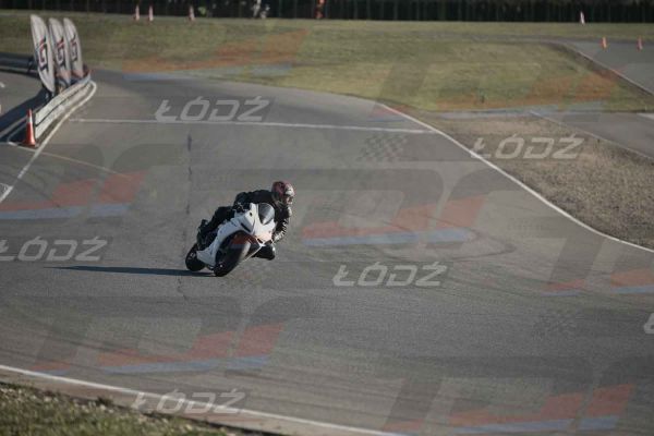 4425TDmoto (1).jpg