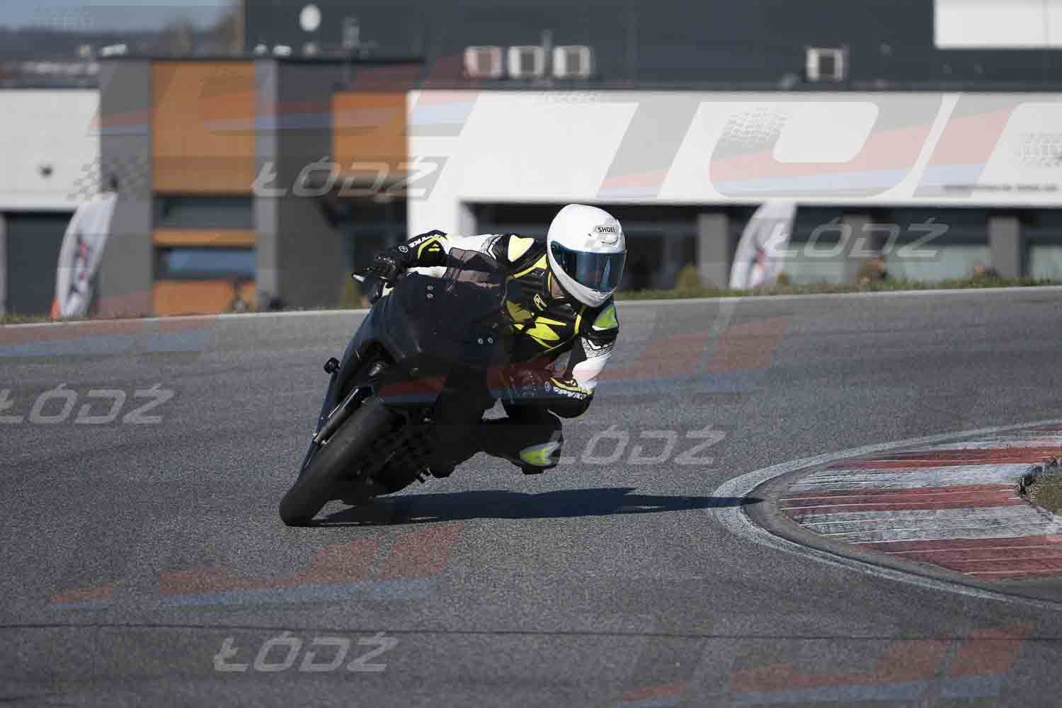 4425TDmoto (19).jpg