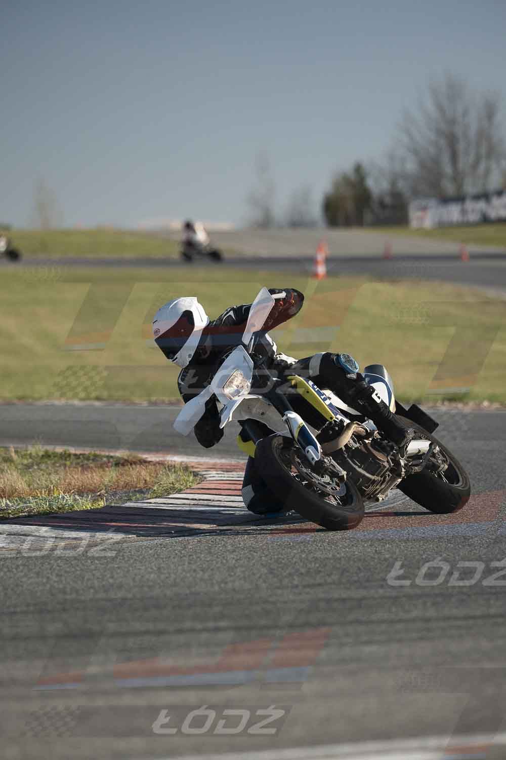 4425TDmoto (190).jpg