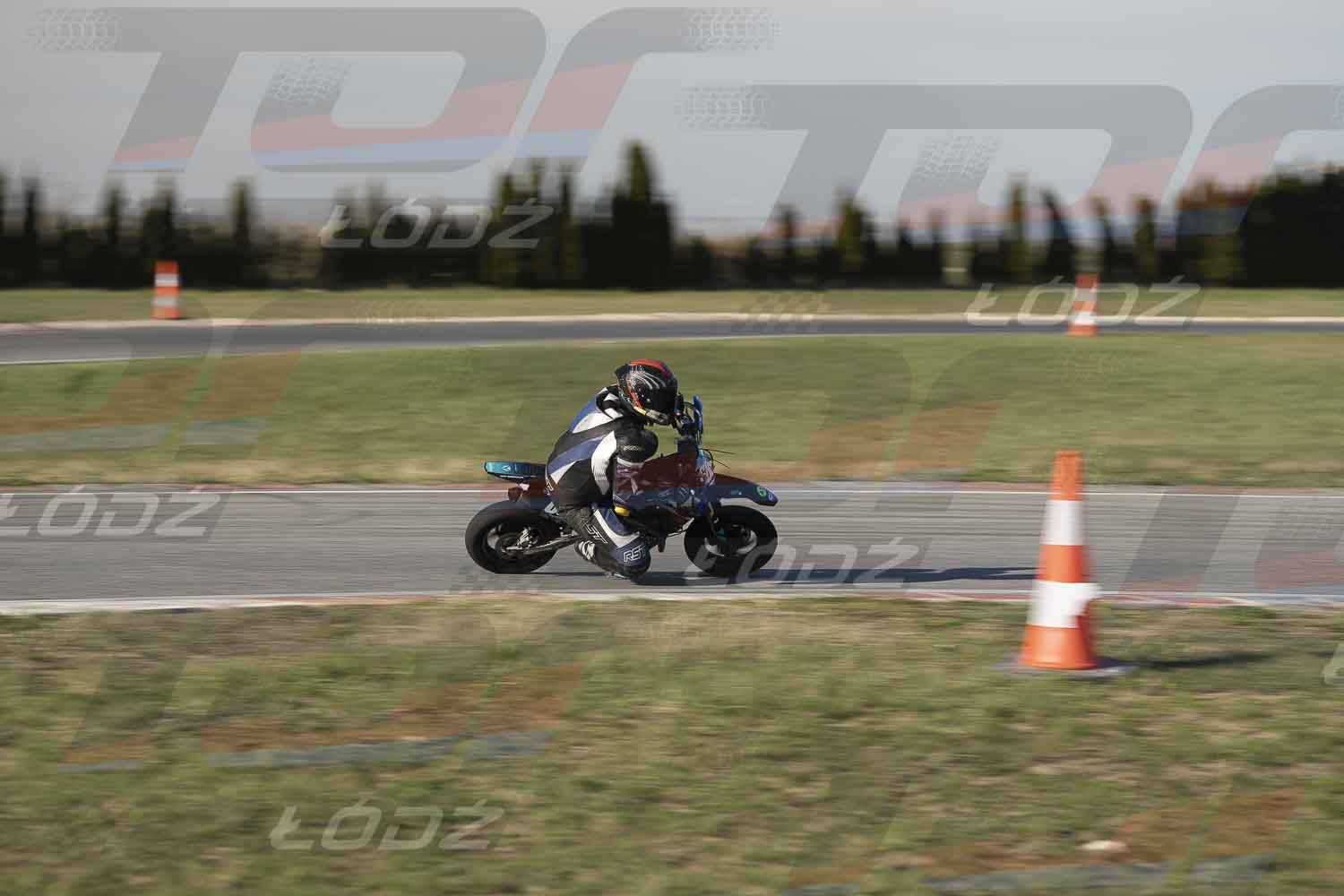 4425TDmoto (161).jpg