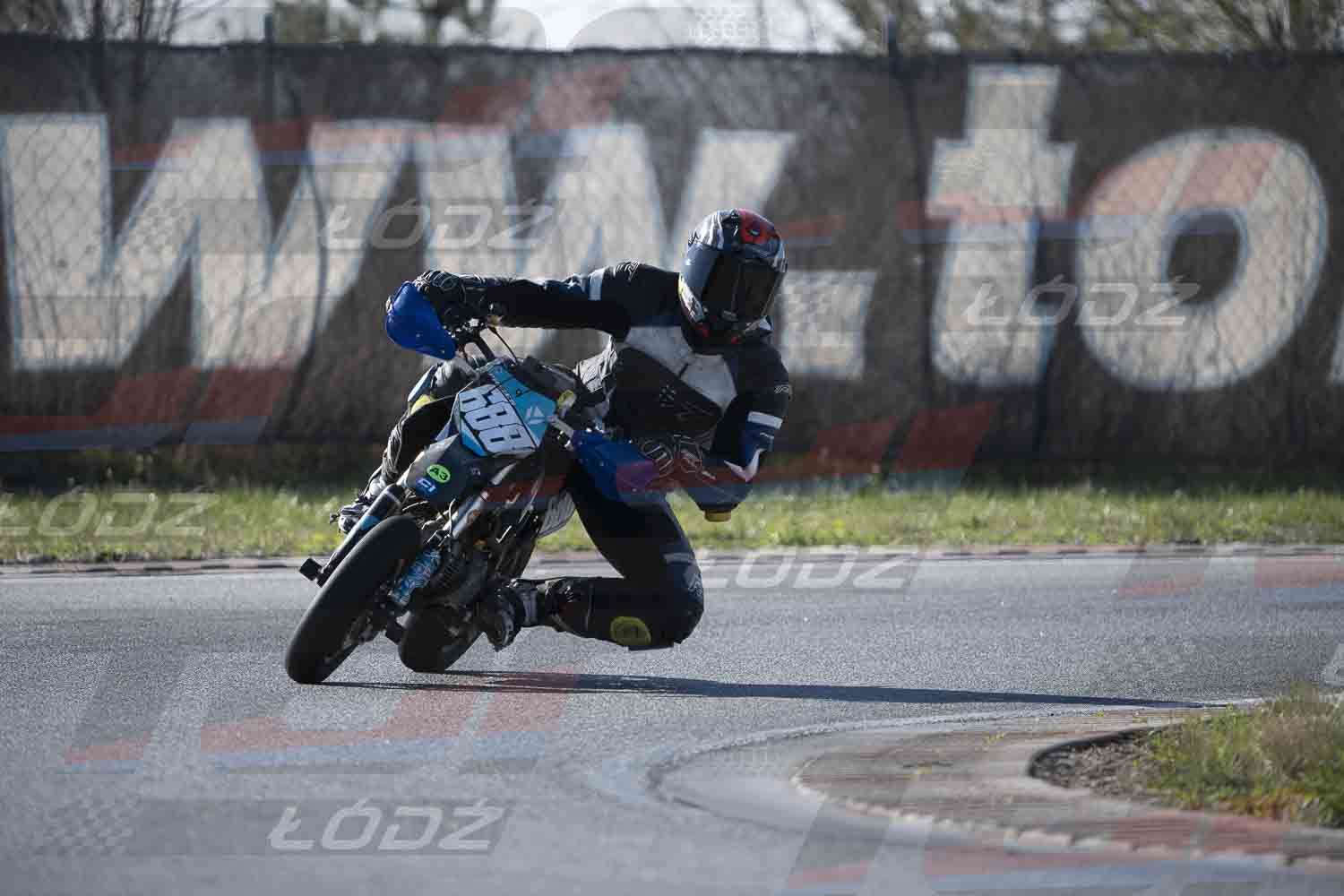 4425TDmoto (4).jpg