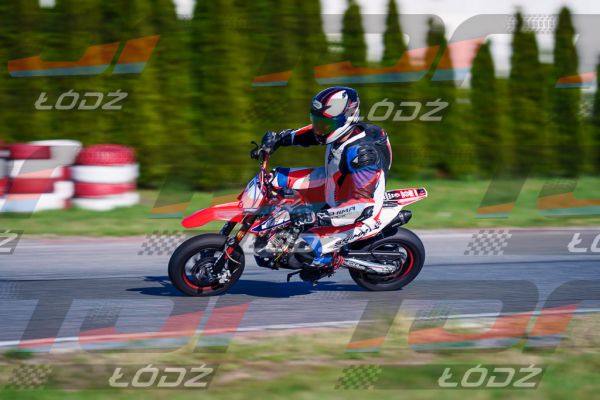 25.04.04 TM-1087.jpg