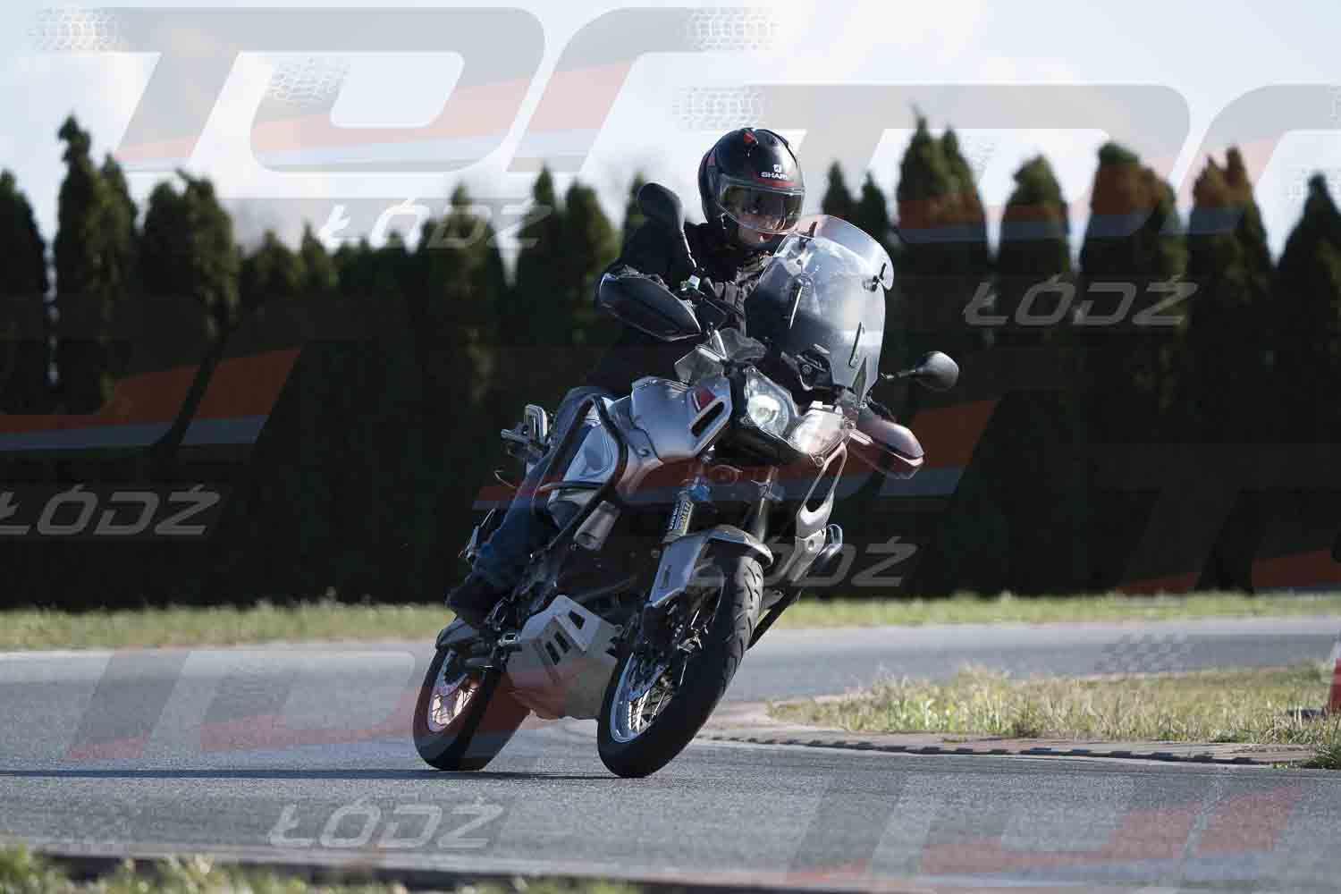 4425TDmoto (89).jpg