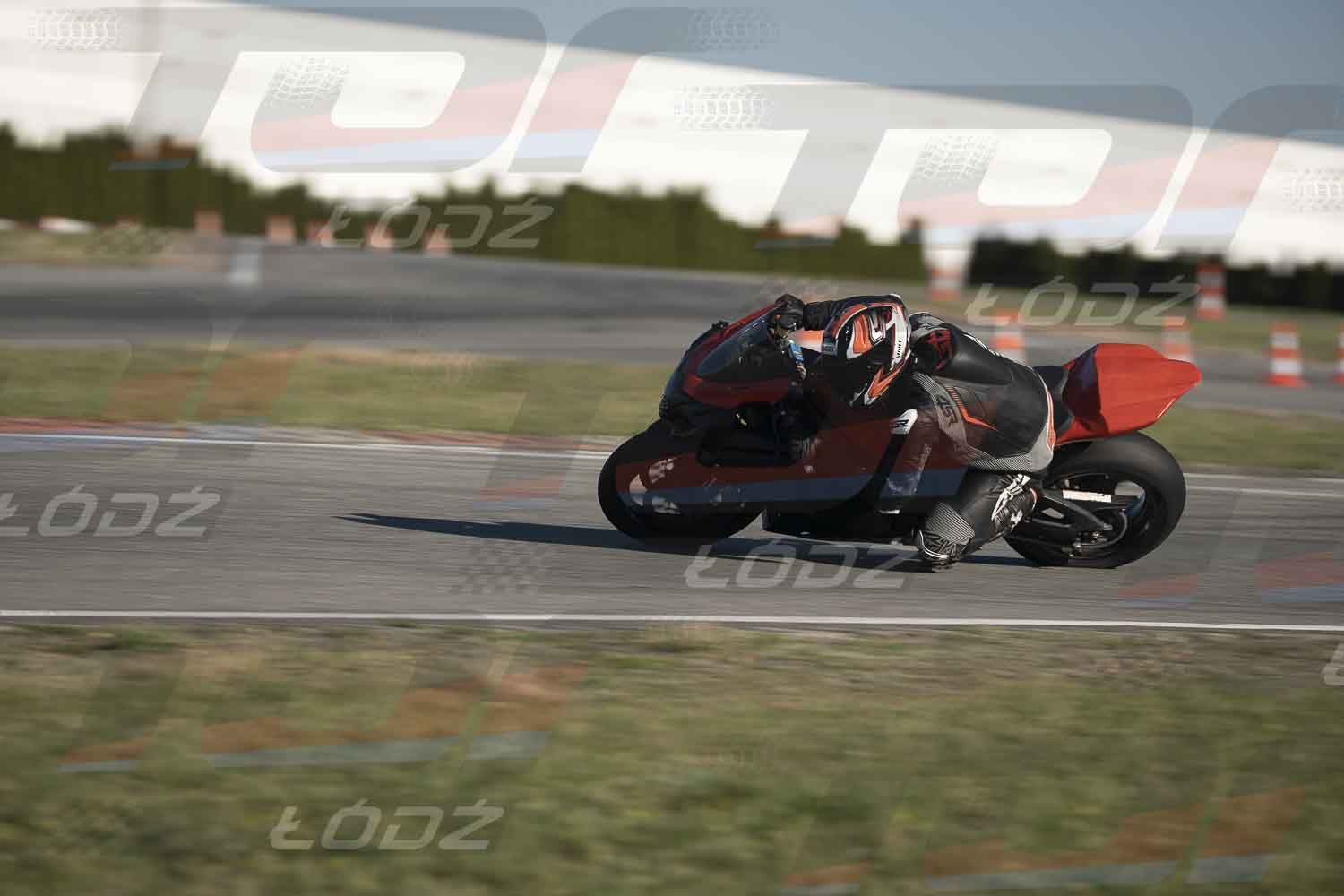 4425TDmoto (127).jpg