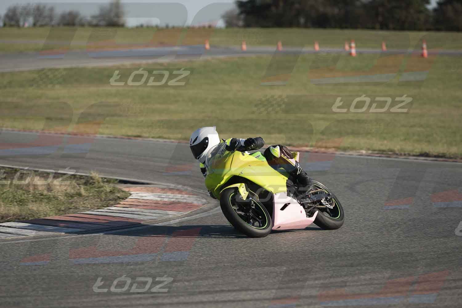 4425TDmoto (175).jpg