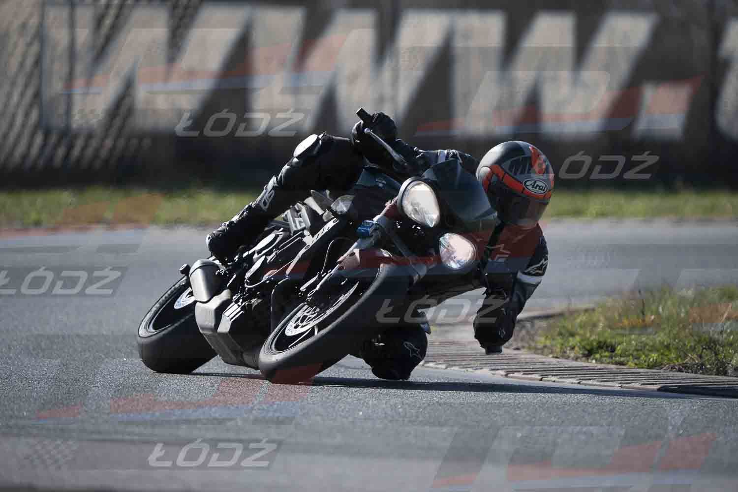 4425TDmoto (80).jpg