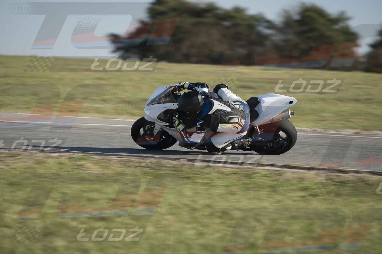 4425TDmoto (124).jpg