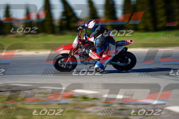 25.04.04 TM-9763.jpg