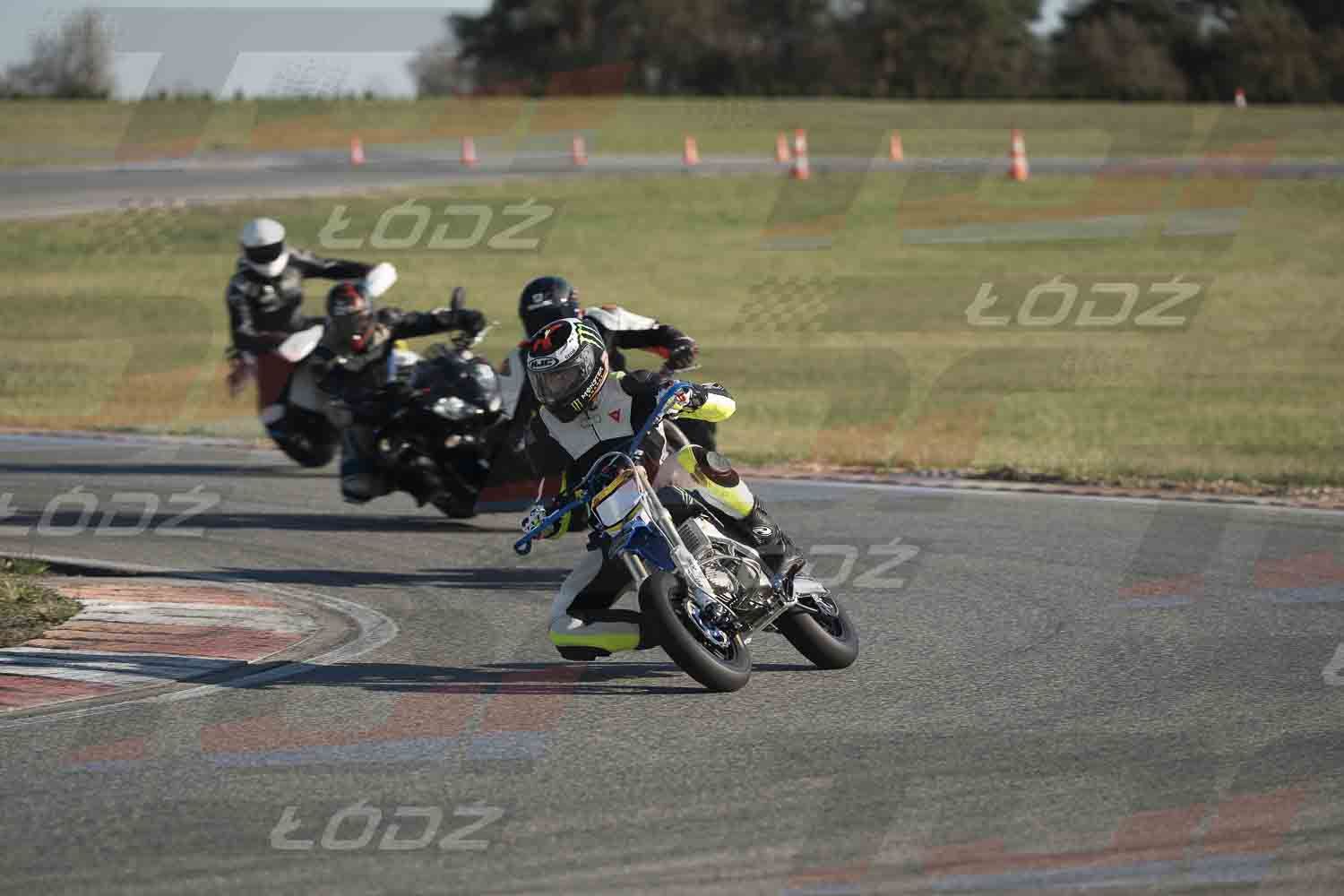 4425TDmoto (180).jpg
