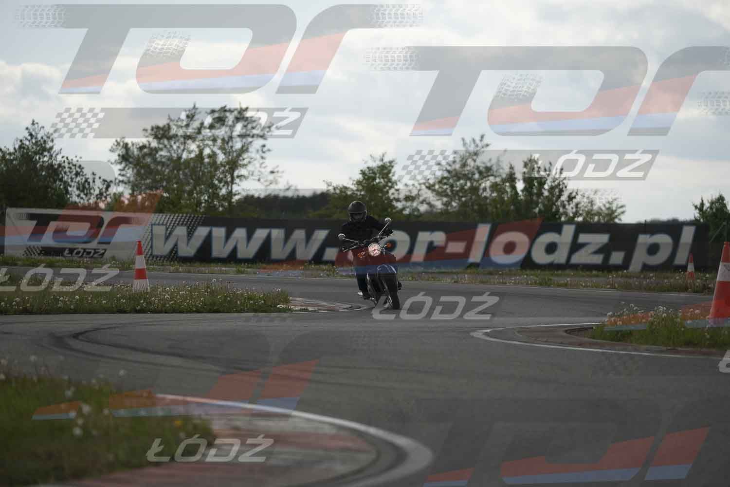 040525Szkoleniemoto (136).jpg