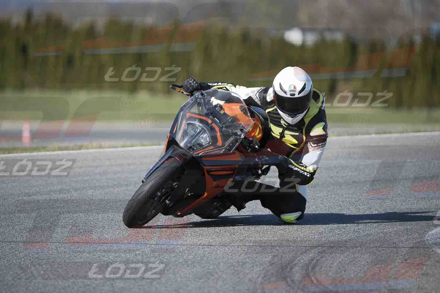 4425TDmoto (13).jpg