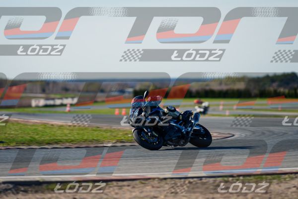 25.04.04 TM-9891.jpg