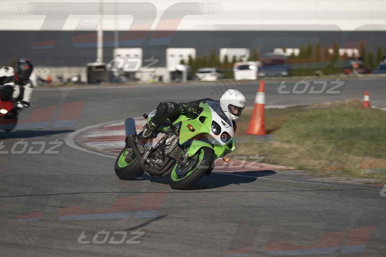 4425TDmoto (145).jpg