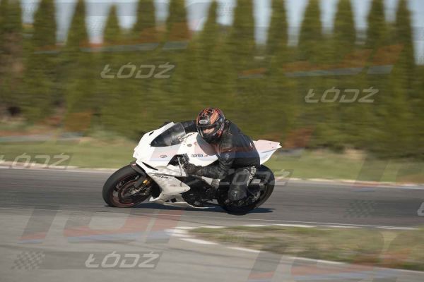 4425TDmoto (202).jpg