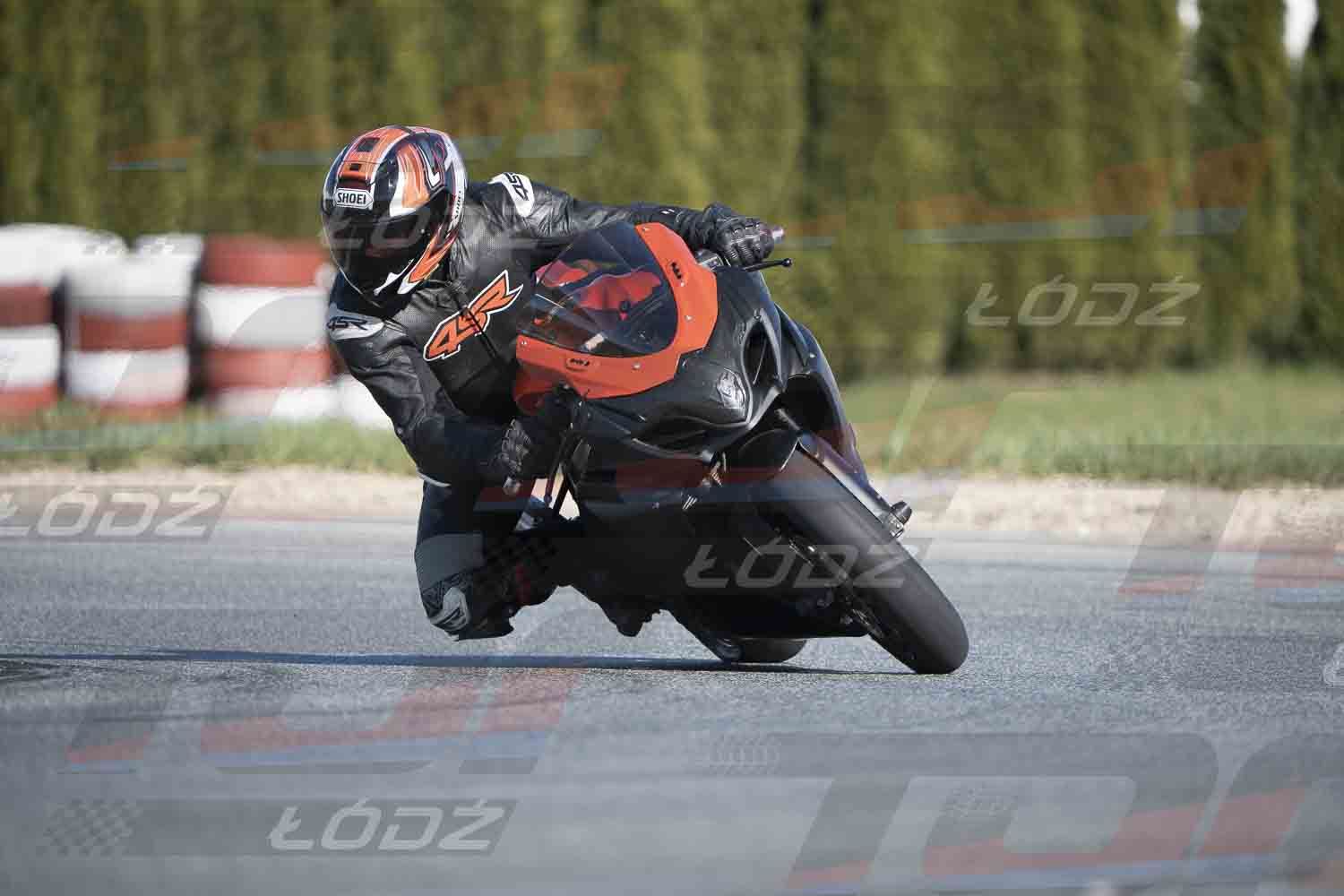 4425TDmoto (48).jpg