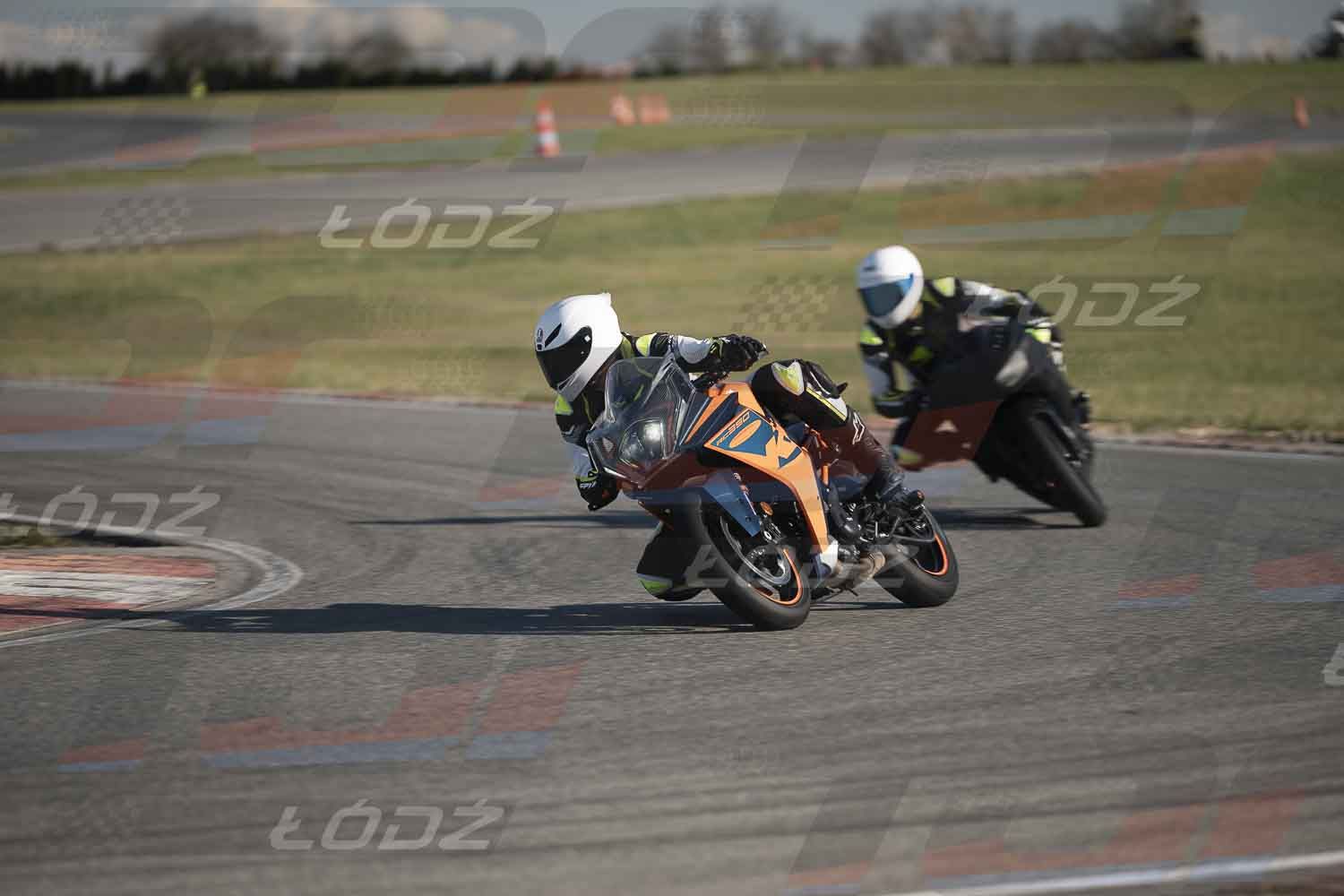 4425TDmoto (107).jpg