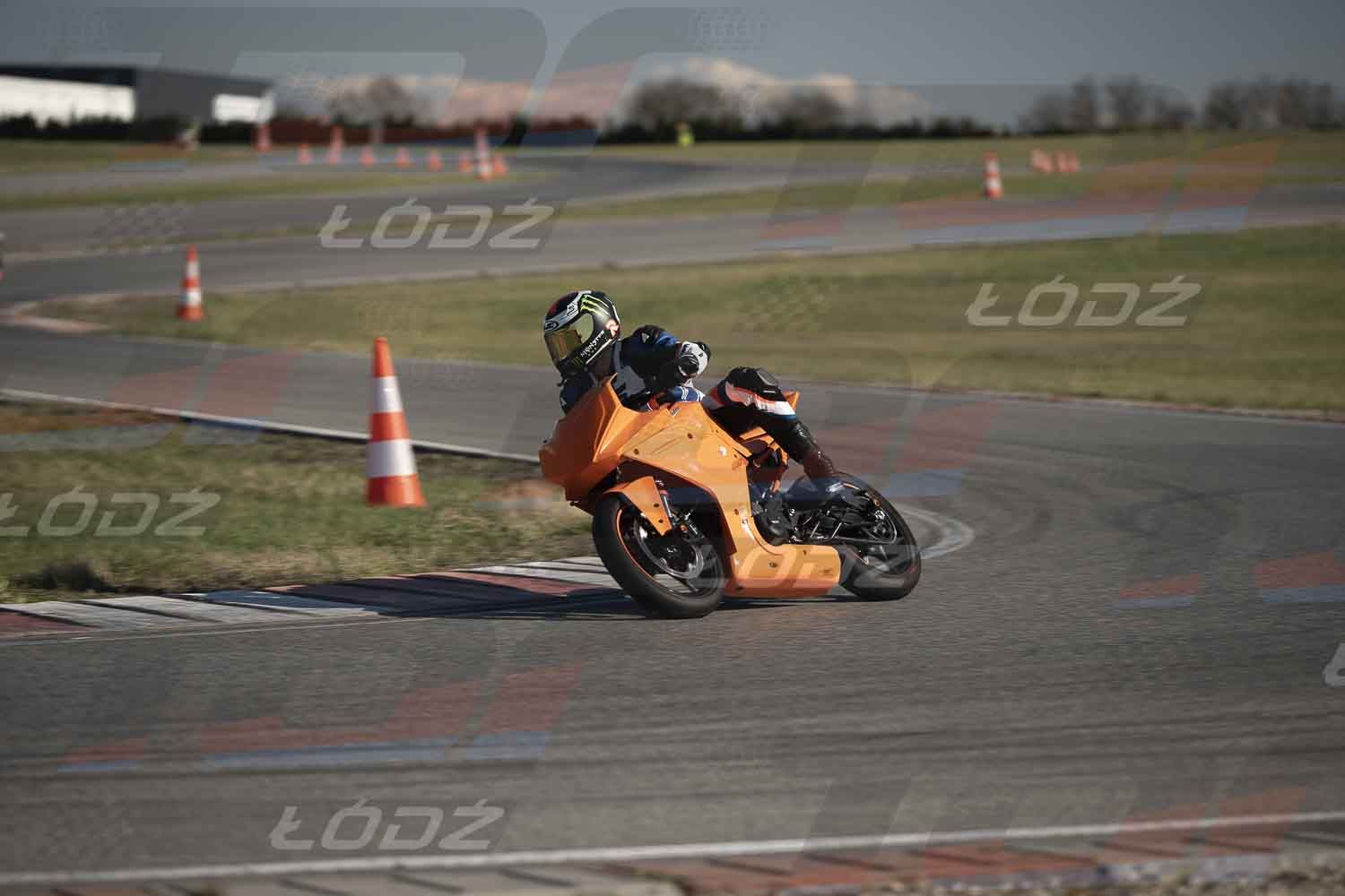 4425TDmoto (109).jpg