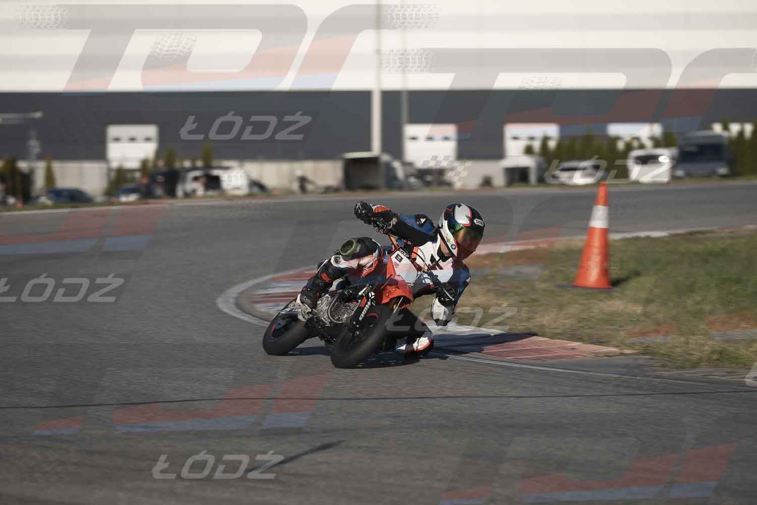 4425TDmoto (136).jpg
