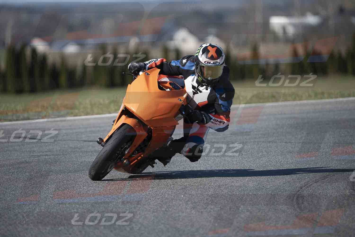 4425TDmoto (11).jpg